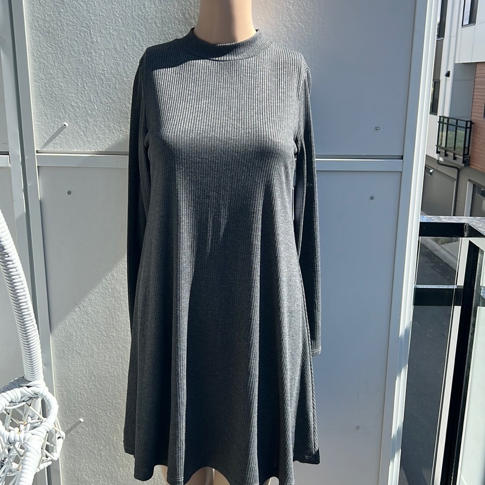 Women L Loose Solid Knitted Dress  Long Sleeve size small